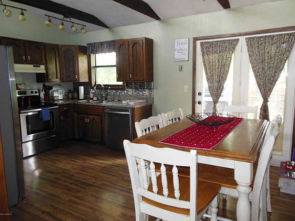 5th image of 204 Wagonwheel Dr