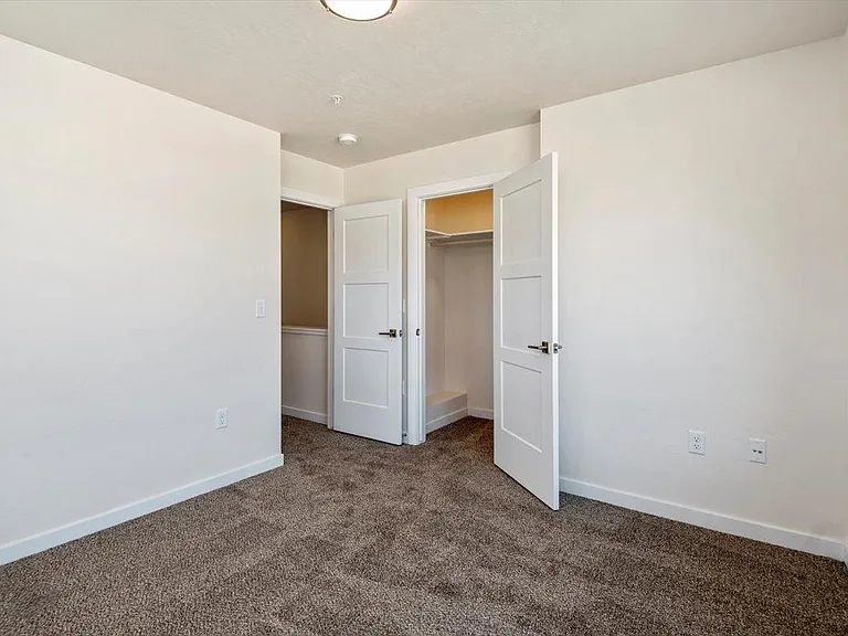 Townhomes At The Silo — Photo 17
