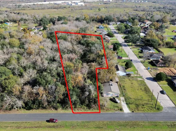 0 Oak St N, Texas City, TX 77591