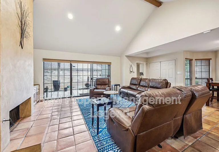 2739 Sedgeway Ln — Photo 8