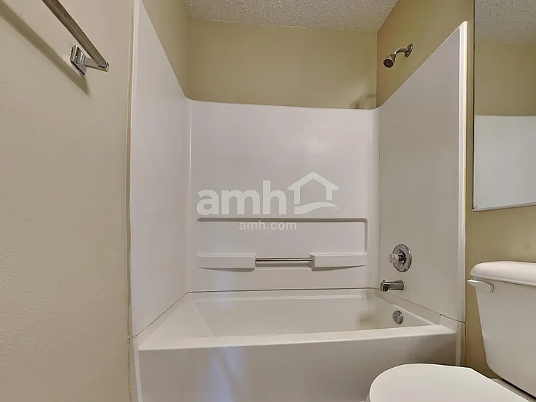 8039 Red Barn Ct — Photo 16