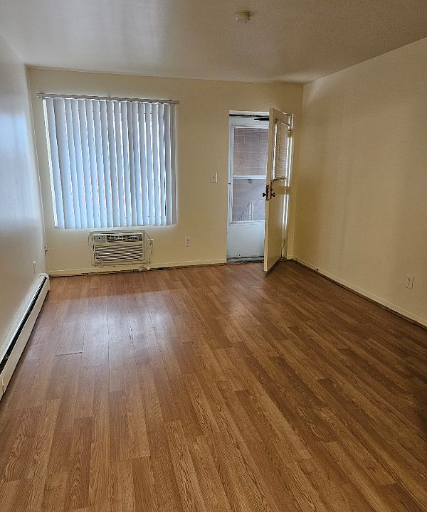 1st image of 3295 Coolidge Hwy APT 1