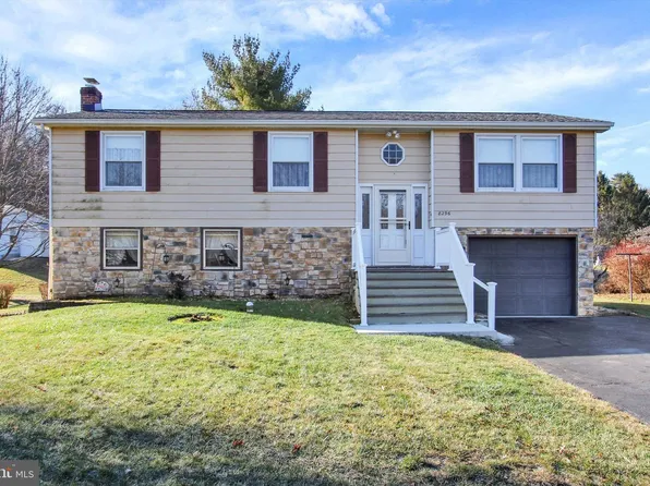 8296 Sheffield Manor Blvd, Waynesboro, PA 17268