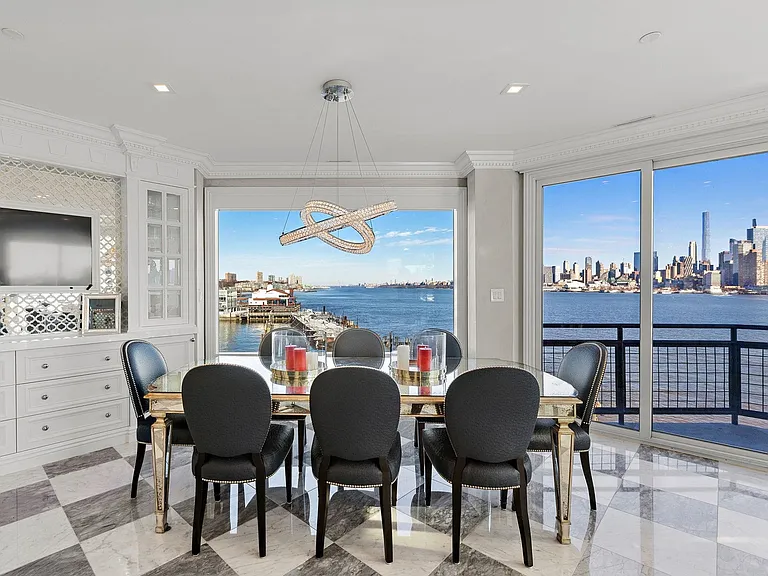 600 Harbor Blvd #1079-81R — Photo 21