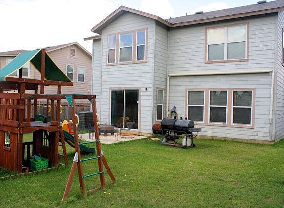 4th image of 370 Copper Bluff Dr