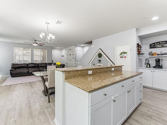 5th image of 1704 Cal Orchid Pl