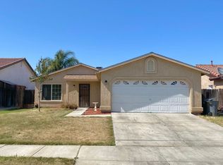 575 Saint Teresa St, Merced, CA 95341