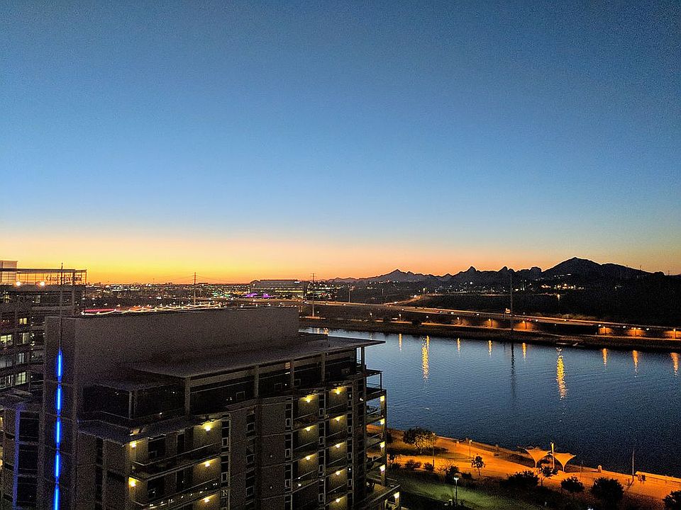 AMAZING 11th FLOOR VIEWS