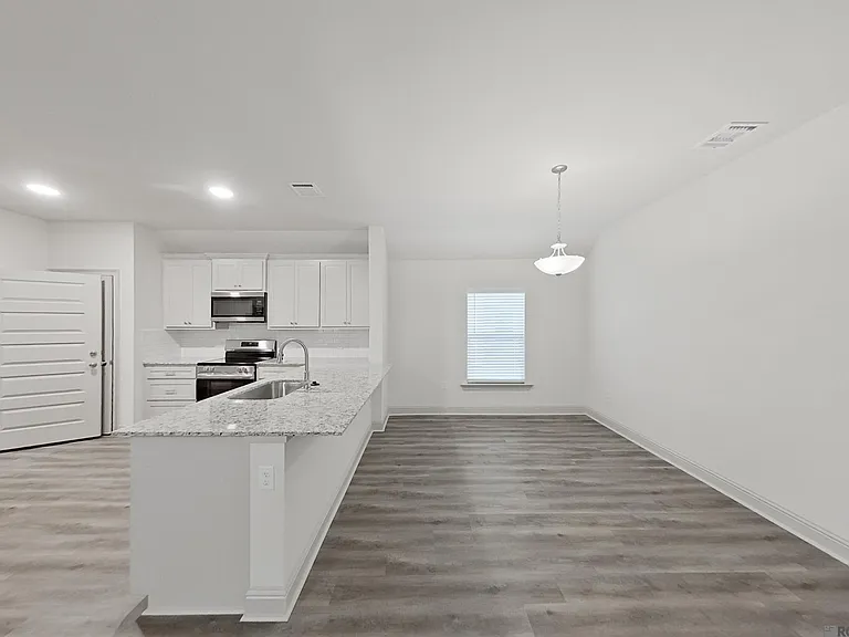 17647 Carlisle Ave — Photo 6