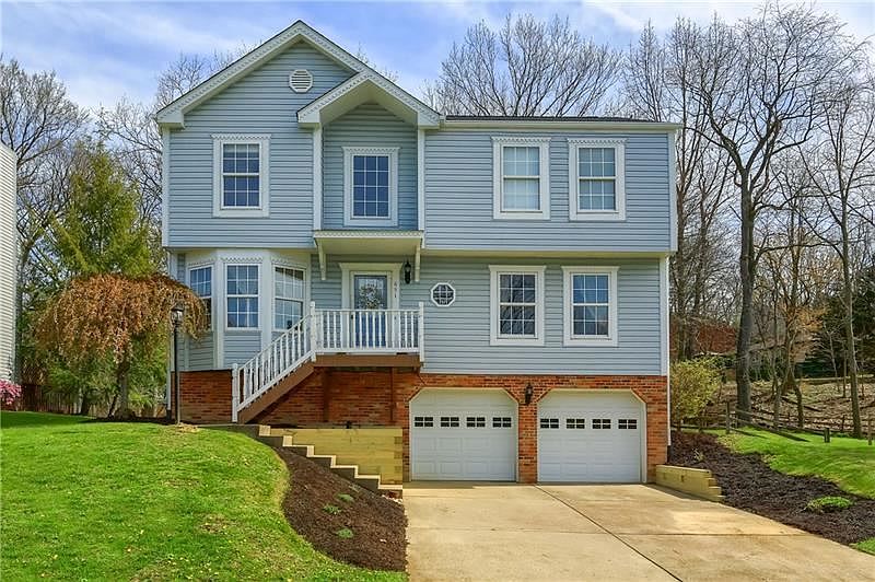 1st image of 651 Huntington Dr
