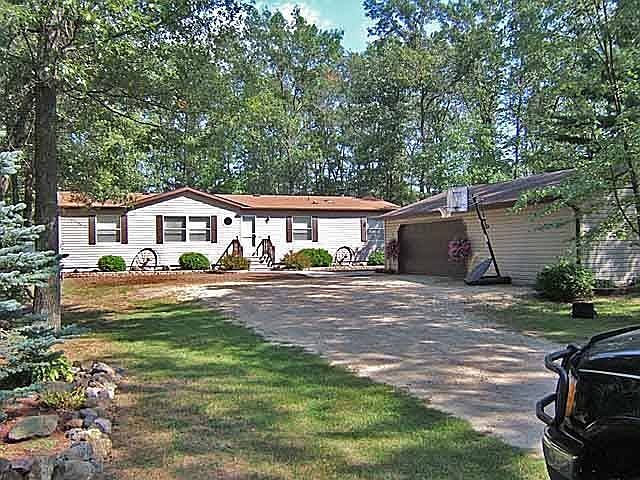 1st image of N7222 Oakwood Dr