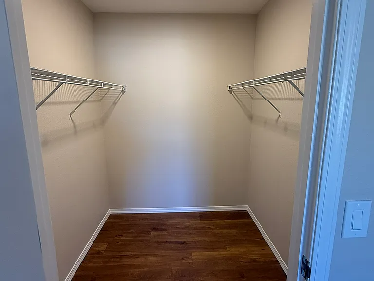 Granite Creek Apartments — Photo 66