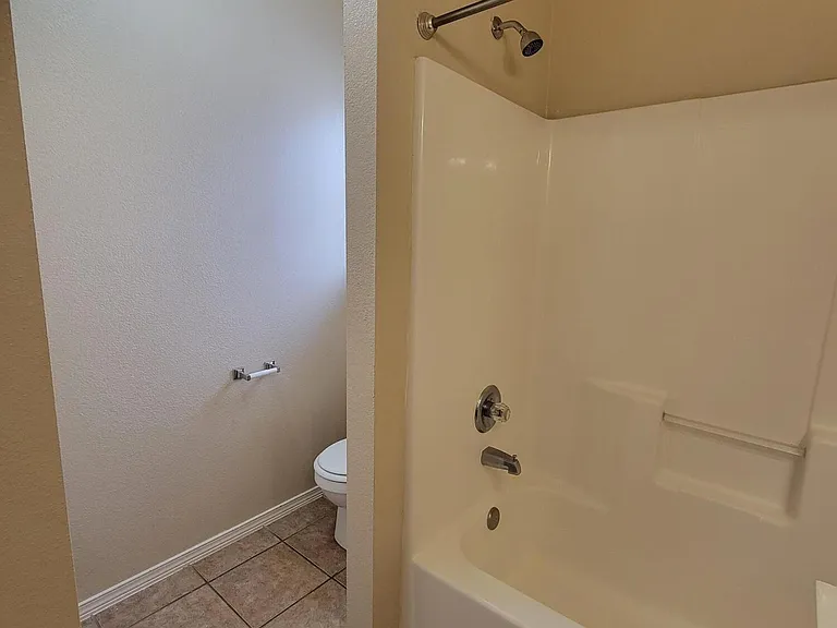 14211 Otter Point Dr — Photo 39