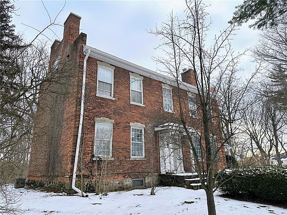 3rd image of 1365 Paul Rd