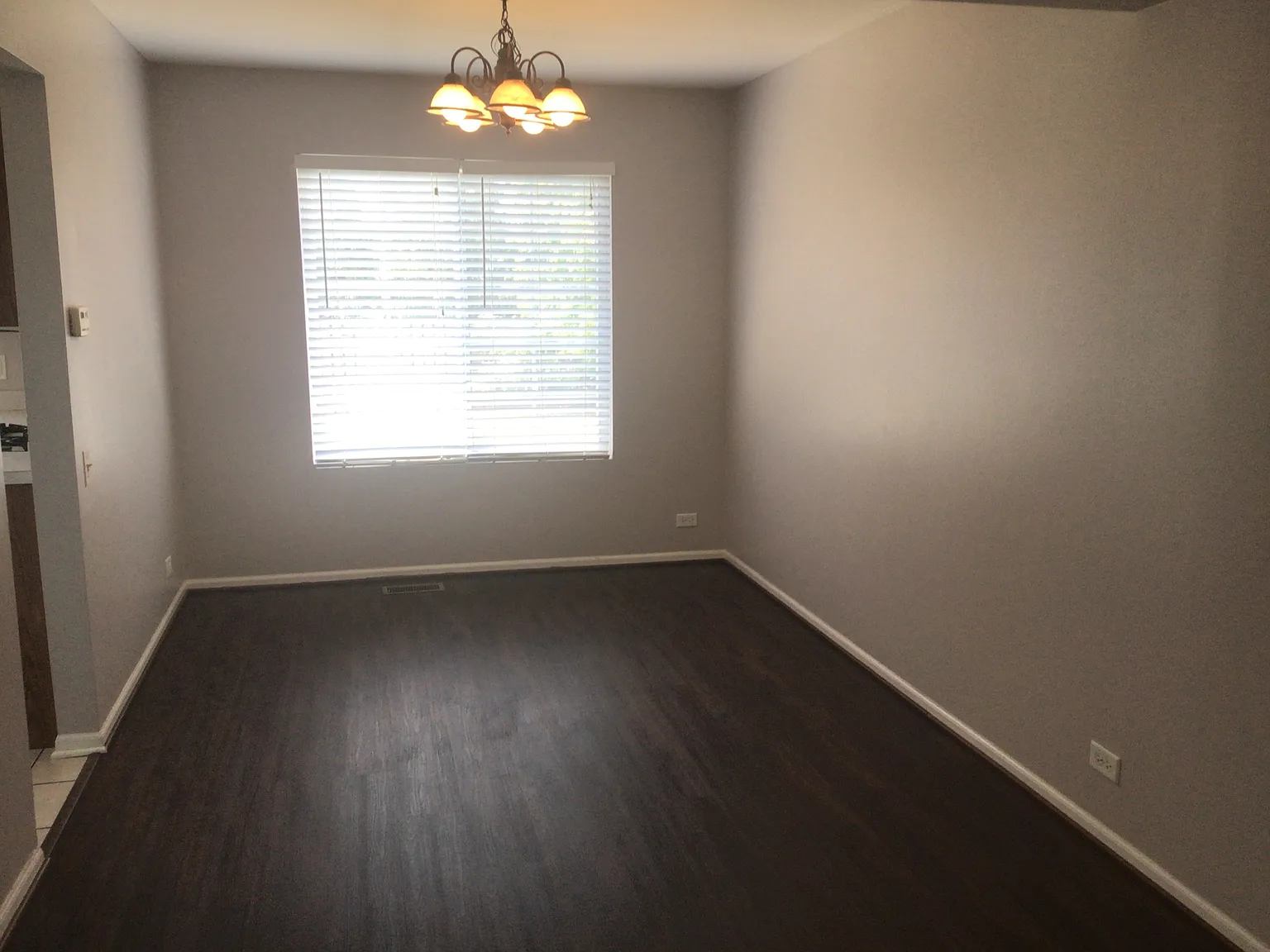 3 bed, 2.5 bath, 1440 sqft, $2,665 — Photo 3