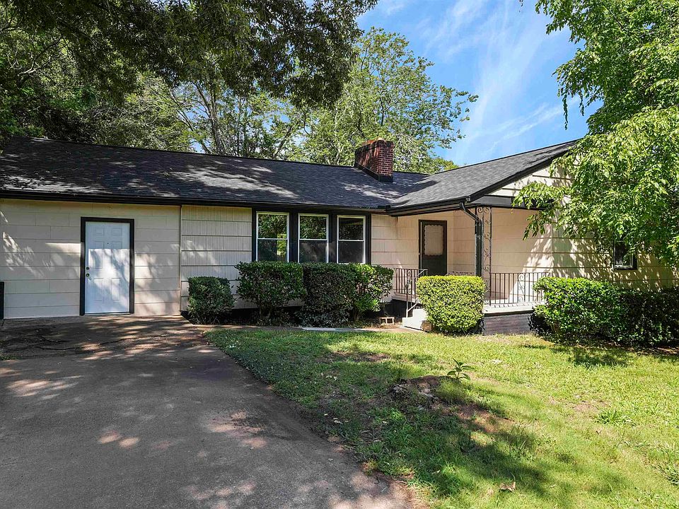 1st image of 308 Pinefield Dr