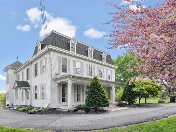2301 Baldwin Mill Rd, Fallston, MD 21047