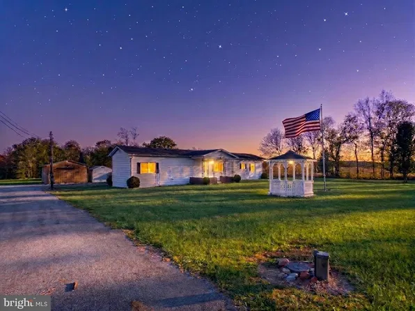 1349 Dominion Rd, Gerrardstown, WV 25420