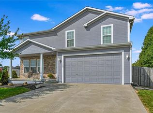 1500 NW Persimmon Dr, Grain Valley, MO 64029