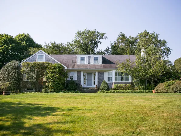 331 Indian Ave, Middletown, RI 02842