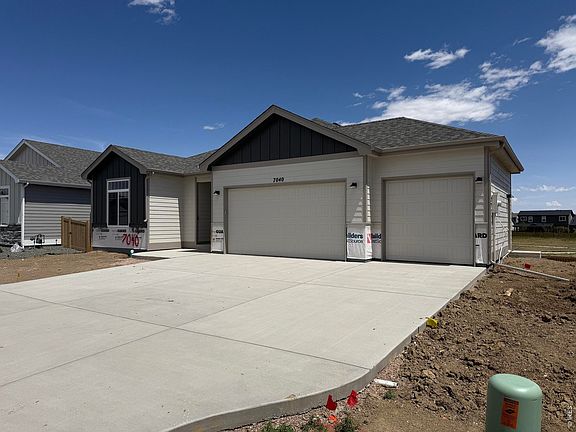 2nd image of 7040 Feather Reed Dr