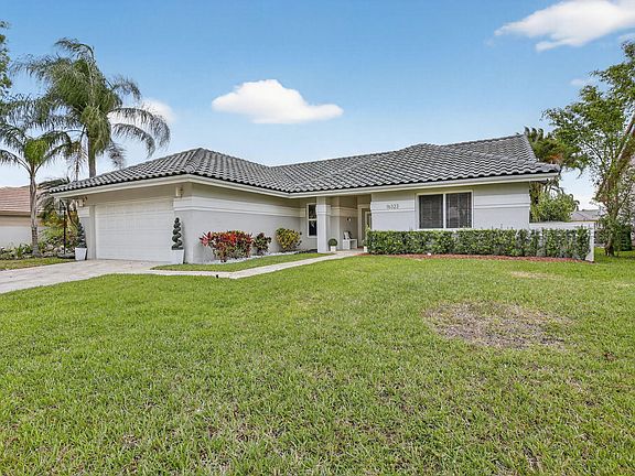 3rd image of 16323 NW 5th Street