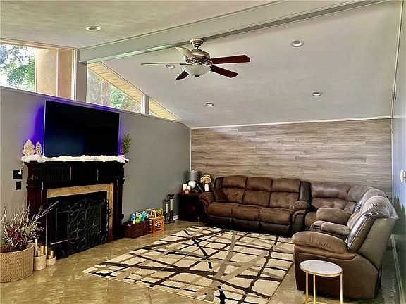 3rd image of 200 N Sewell Pl