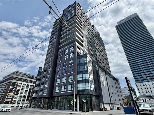 1 Victoria St S #1712, Kitchener, ON N2G 0B5