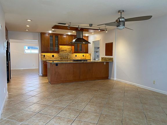 4th image of 508 Lighthouse Dr