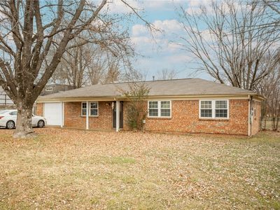 1000 S Jerry Ave, Fayetteville, AR, 72701