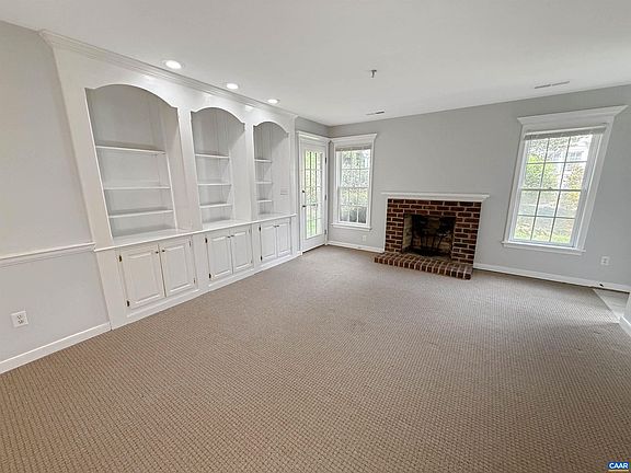 3rd image of 3408 Moubry Ln