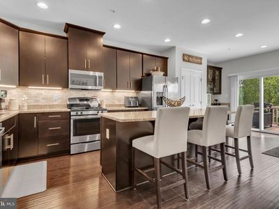 8121 Hickory Hollow Dr, Glen Burnie, MD, 21060