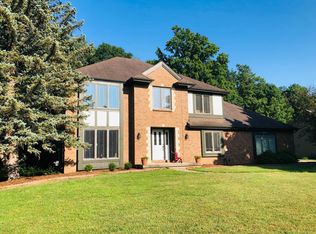4242 Sugar Maple Ln, Okemos, MI 48864