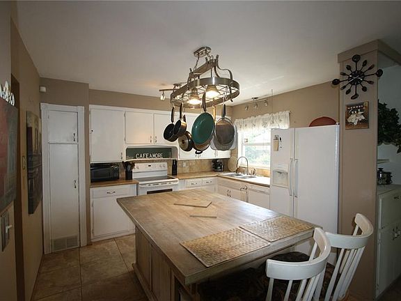 5th image of 2631 47th St S