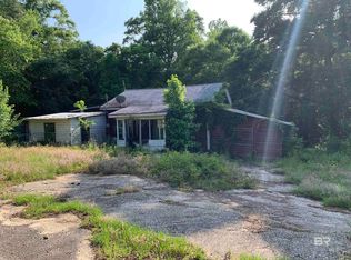 8690 Bryants Landing Rd, Stockton, AL 36579