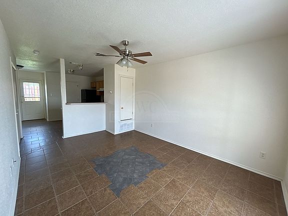 5th image of 4500 Jeff Scott Dr APT D