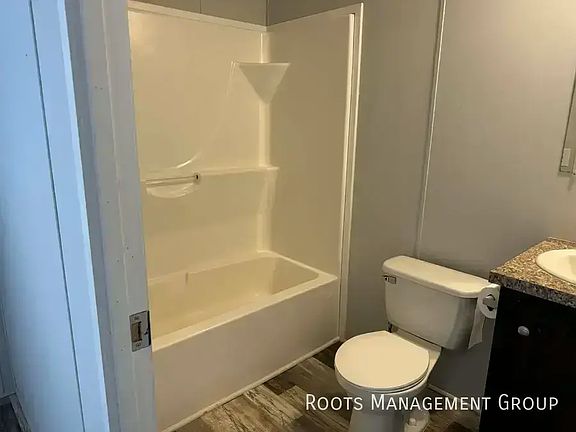 5th image of 2304 N Eastwood St Lot 51
