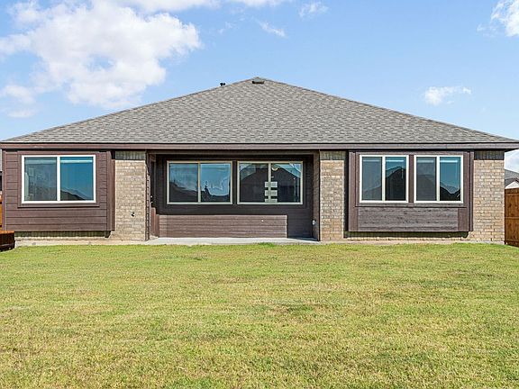 4th image of 1145 Goldenrod Dr