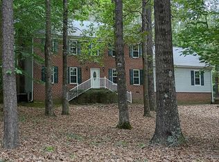 3300 Barnsley Ln, Raleigh, NC 27604