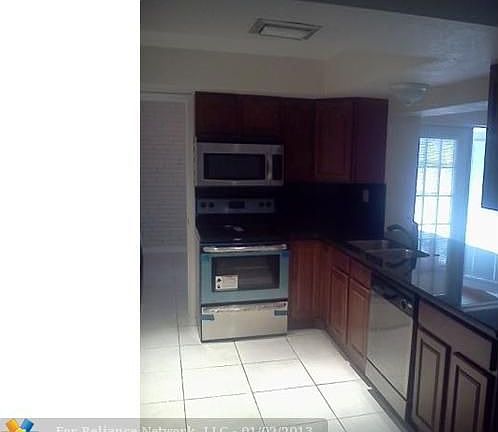 2nd image of 3928 E Lake Ter