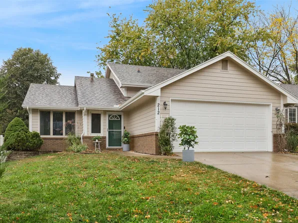 212 25th St, West Des Moines, IA 50265