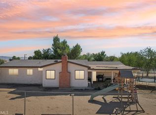 21216 Sitting Bull Rd, Apple Valley, CA 92308