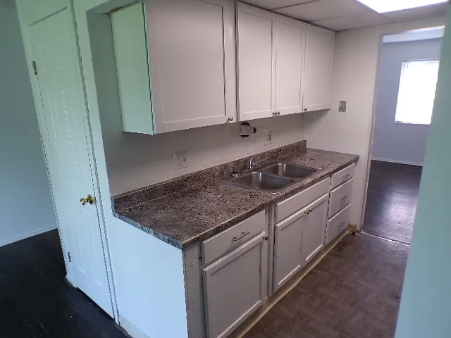 3024 Rotunda Ct S — Photo 3
