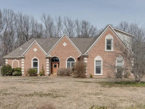 11626 Charlesbass Cv, Eads, TN 38028