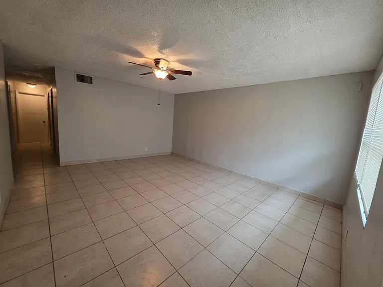 2763 NW 58th Ter #2 — Photo 10