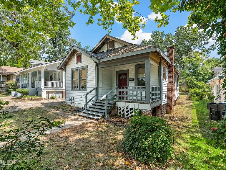 315 Robinson Pl — Photo 23