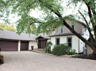 242 Harlem Rd #1, Machesney Park, IL 61115