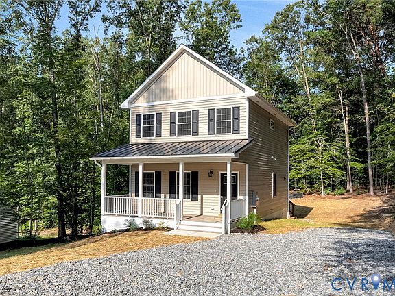 2nd image of 1149 Gibson Ln