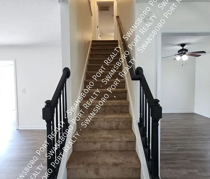 205 Ashcroft Dr — Photo 19