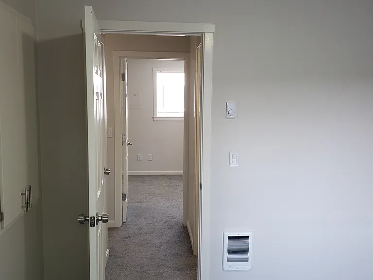Greystone Apartments — Photo 22